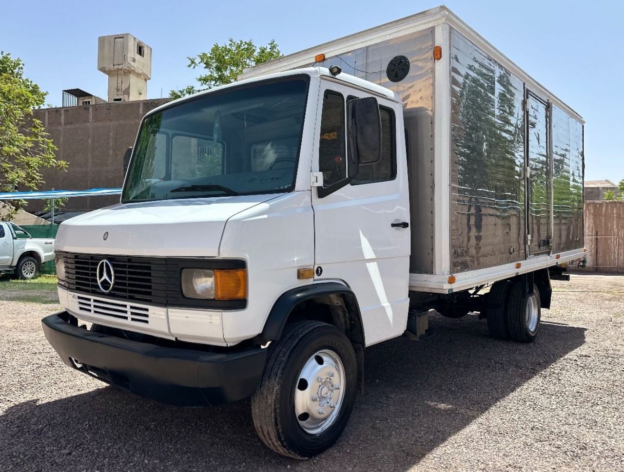 Mercedes Benz L Usado en Mendoza, deRuedas