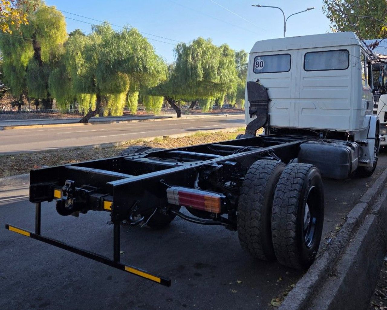 Mercedes Benz L Usado en Mendoza, deRuedas