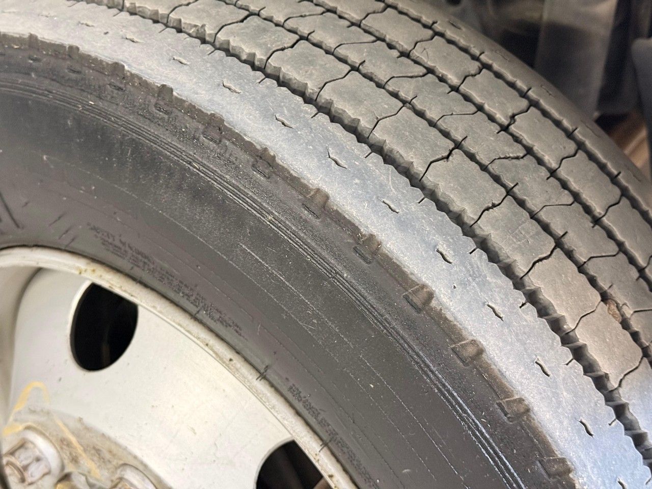 Mercedes Benz L Usado en San Juan, deRuedas