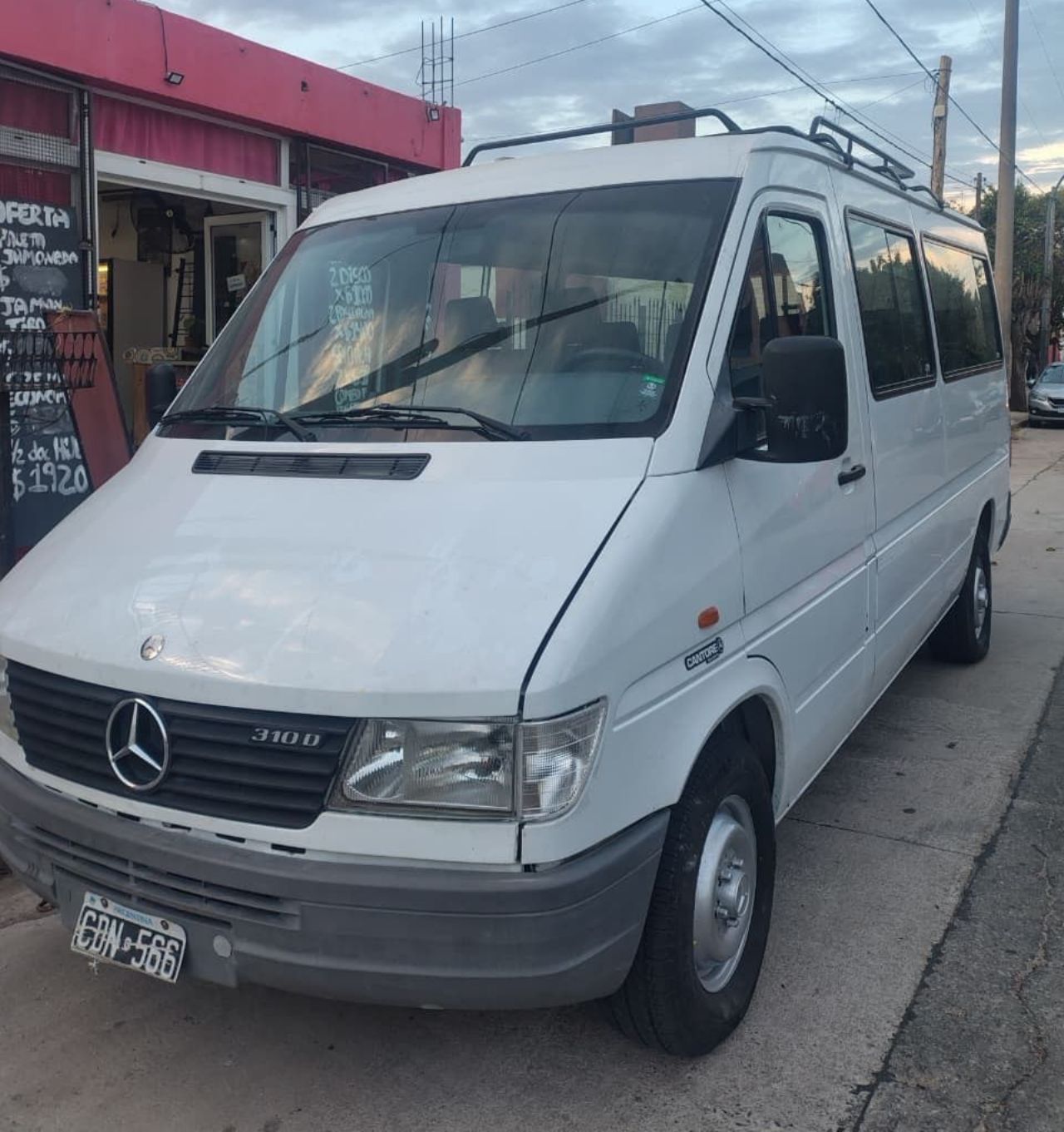 Mercedes Benz Sprinter Usada en Córdoba, deRuedas