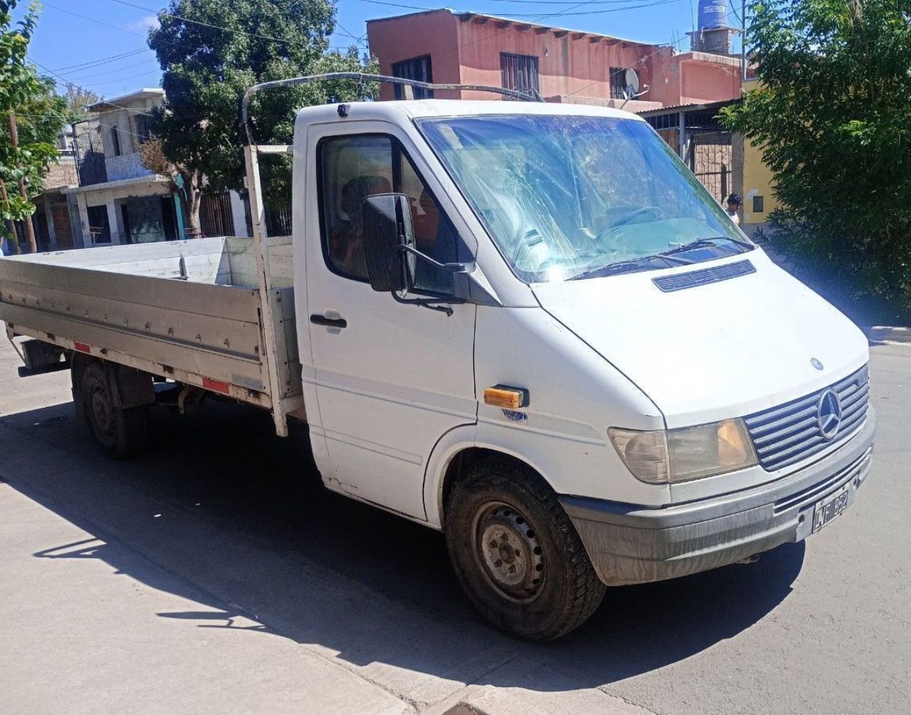 Mercedes Benz Sprinter Usada en Mendoza, deRuedas