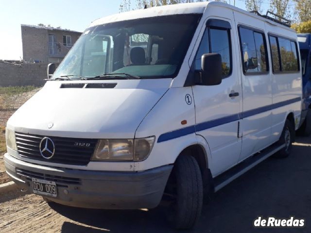 Mercedes Benz Sprinter Usada en Mendoza, deRuedas