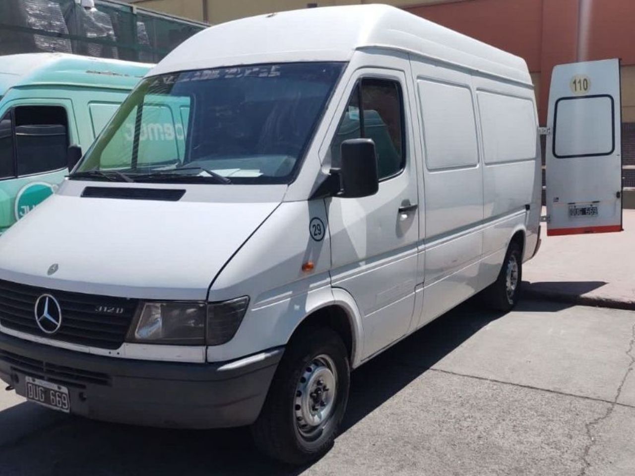 Mercedes Benz Sprinter Usada en Mendoza, deRuedas