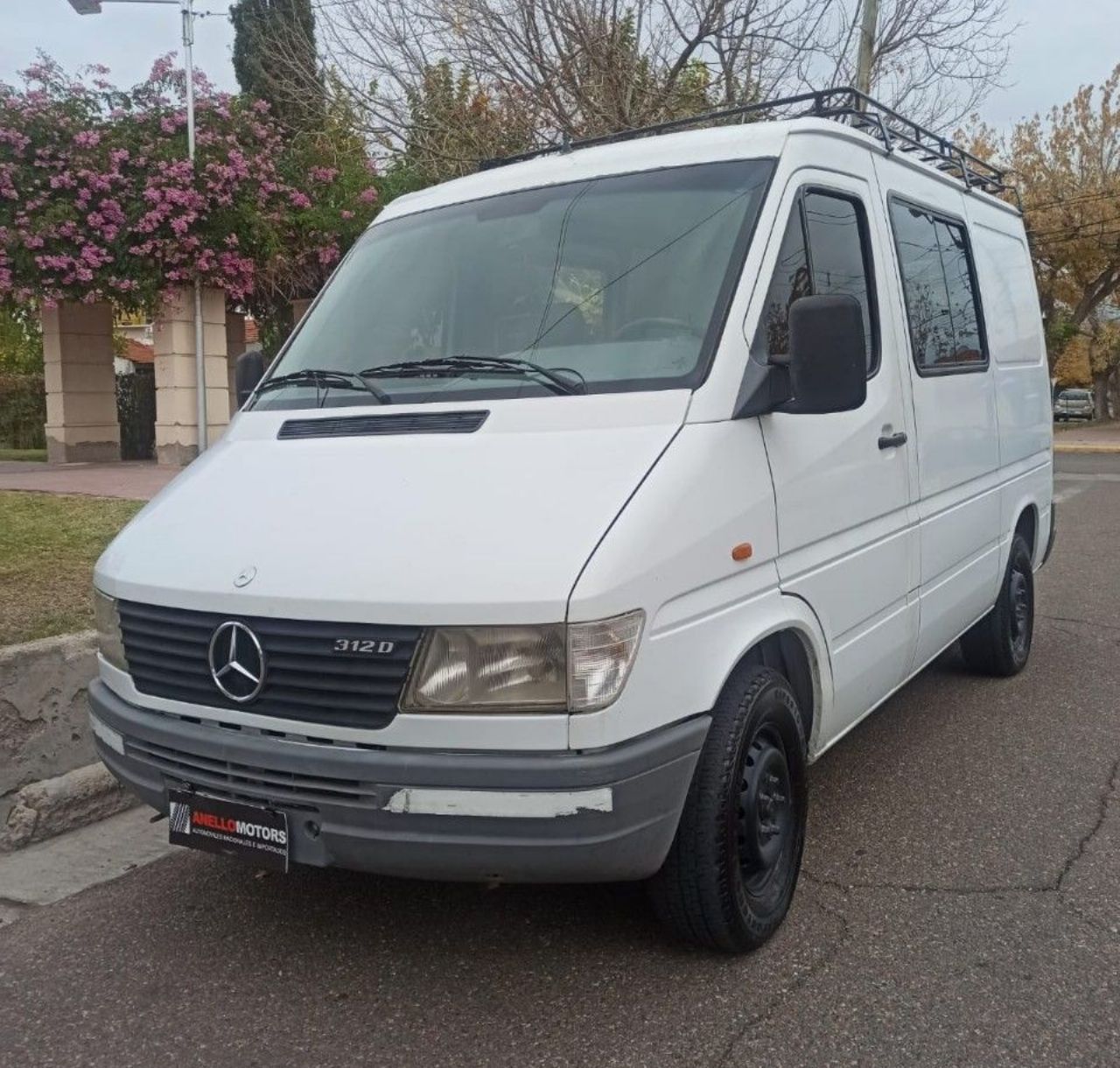 Mercedes Benz Sprinter Usada en Mendoza, deRuedas