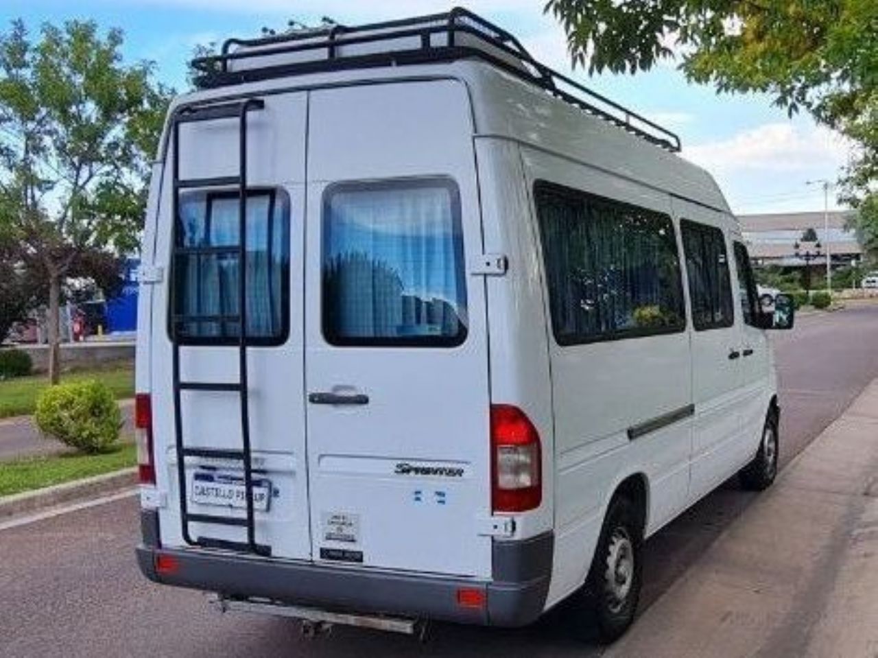 Mercedes Benz Sprinter Usada en Mendoza, deRuedas