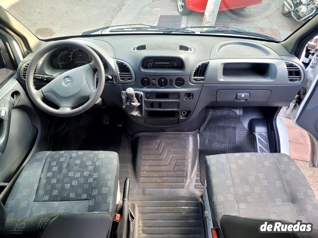 Mercedes Benz Sprinter Usada en Mendoza, deRuedas