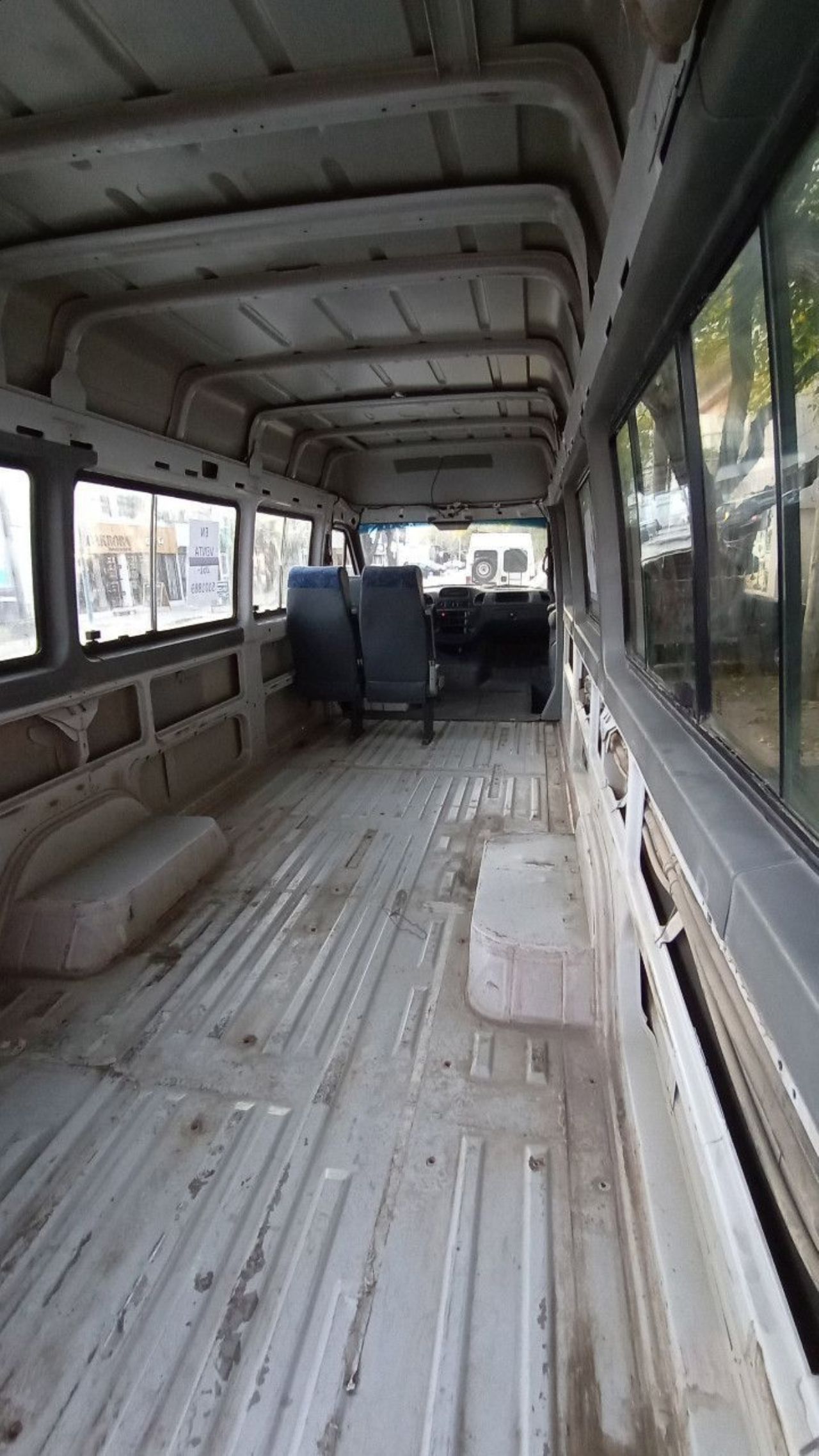 Mercedes Benz Sprinter Usada en Mendoza, deRuedas