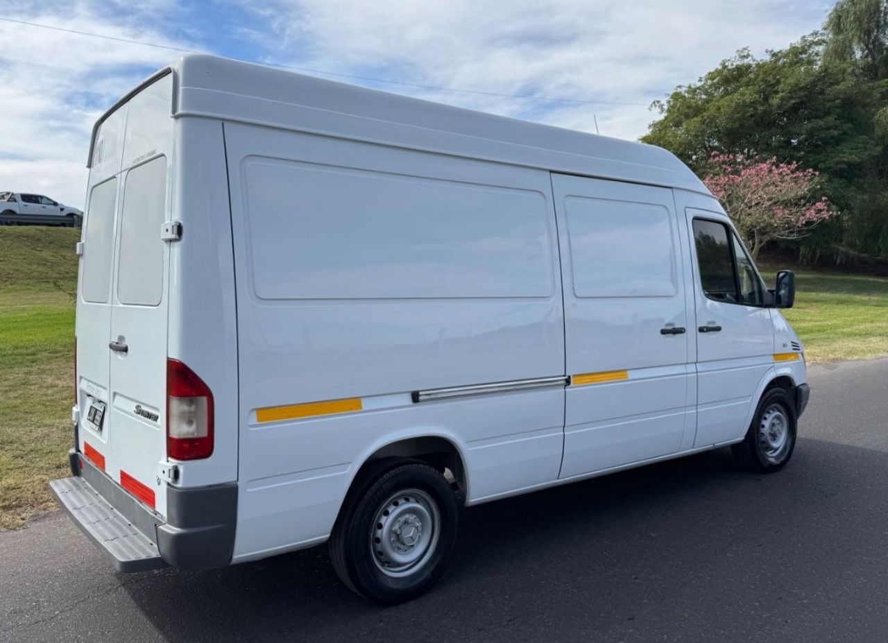 Mercedes Benz Sprinter Usada en San Juan, deRuedas