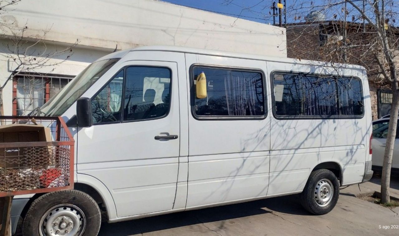 Mercedes Benz Sprinter Usada en Mendoza, deRuedas