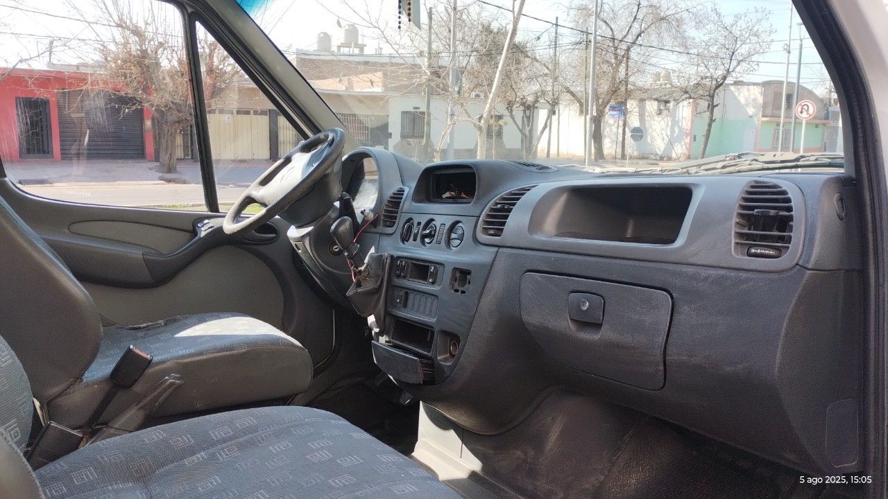 Mercedes Benz Sprinter Usada en Mendoza, deRuedas