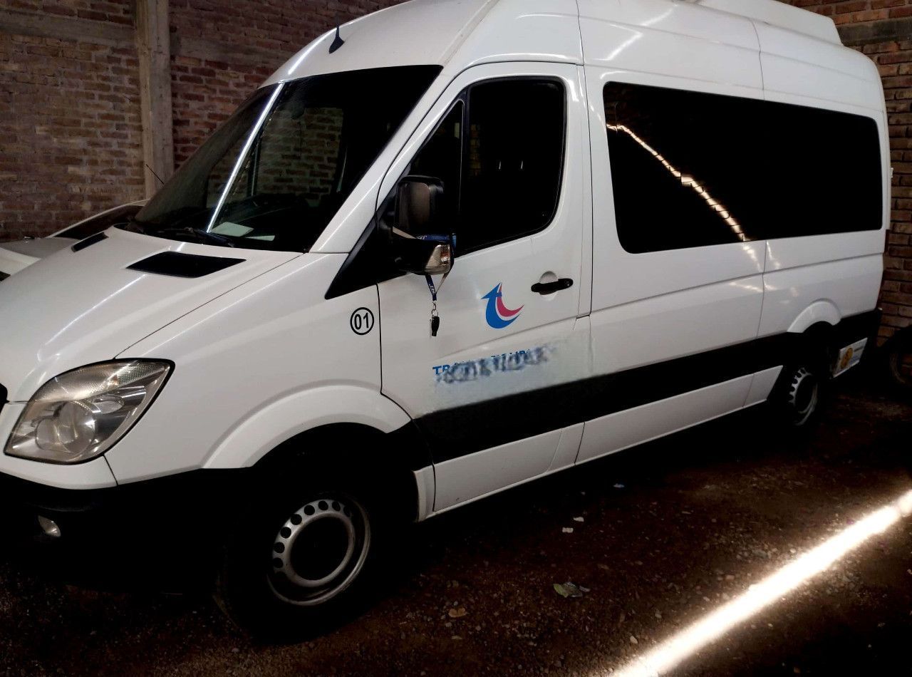 Mercedes Benz Sprinter Usada en Mendoza, deRuedas