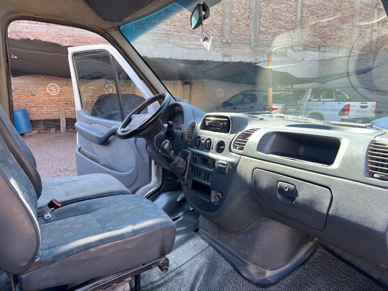 Mercedes Benz Sprinter Usada en Mendoza, deRuedas