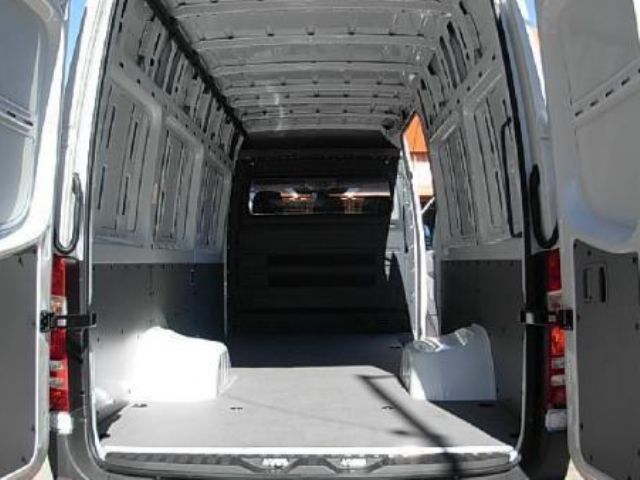 Mercedes Benz Sprinter Usada en Mendoza, deRuedas