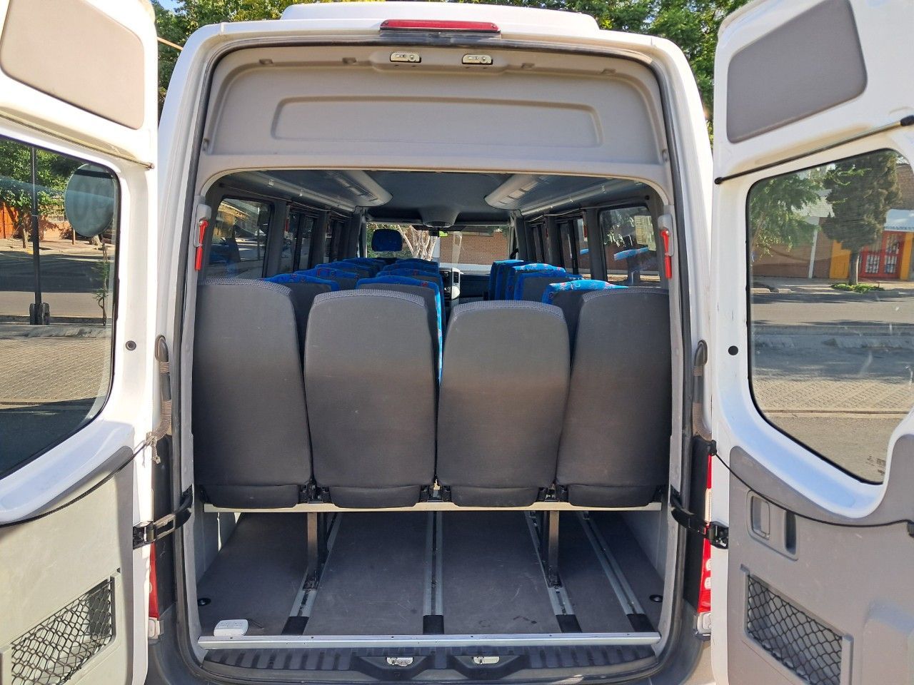Mercedes Benz Sprinter Usada en Mendoza, deRuedas