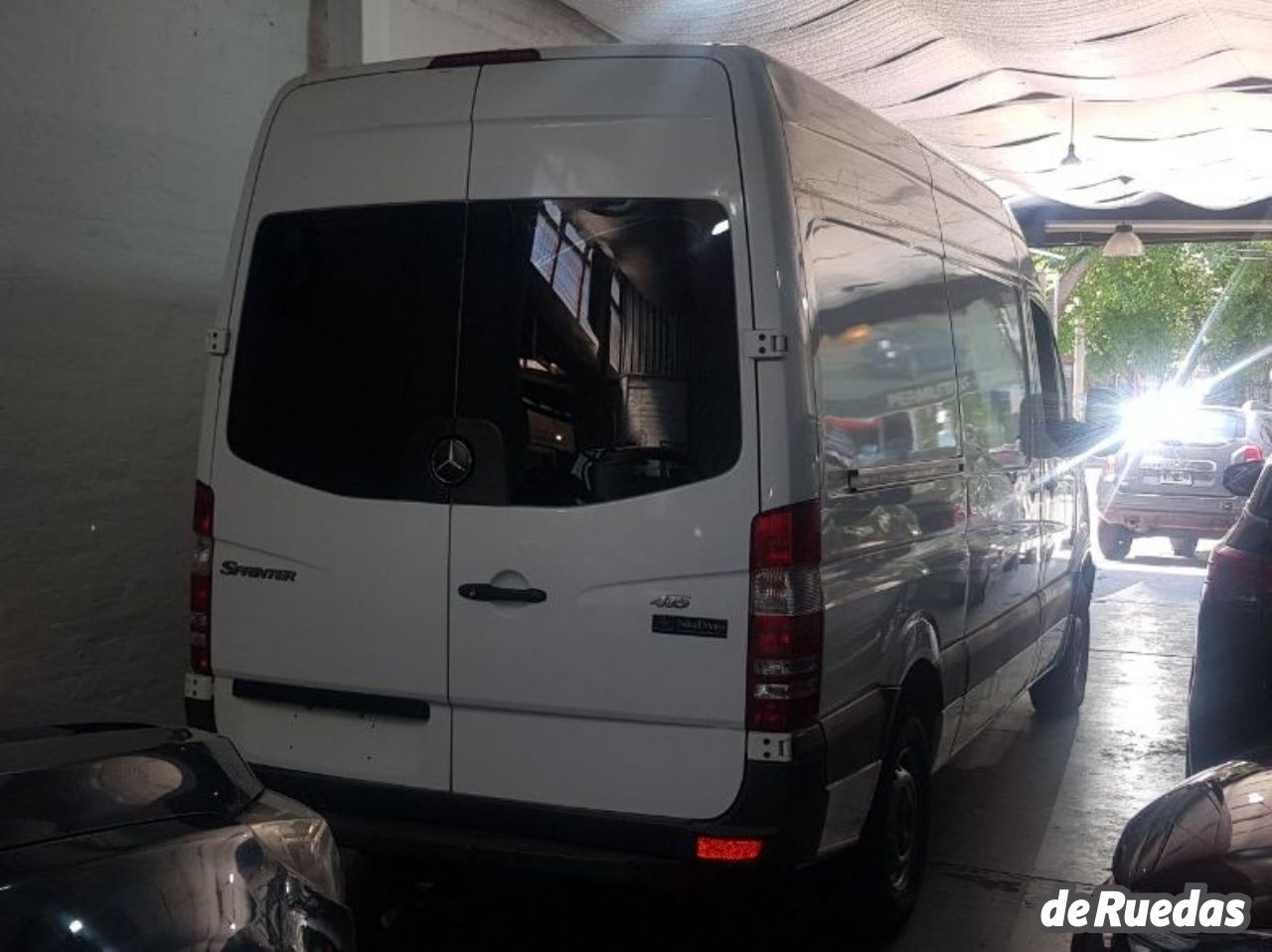 Mercedes Benz Sprinter Usada en Mendoza, deRuedas