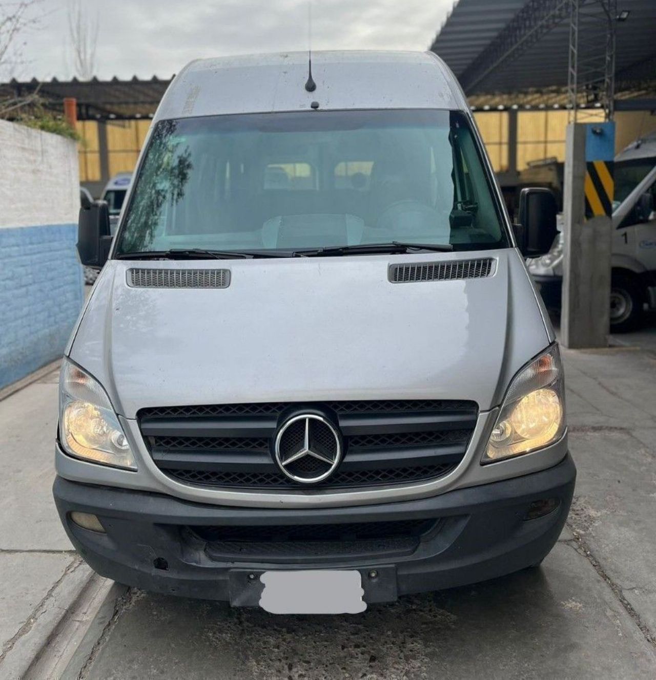 Mercedes Benz Sprinter Usada en Mendoza, deRuedas