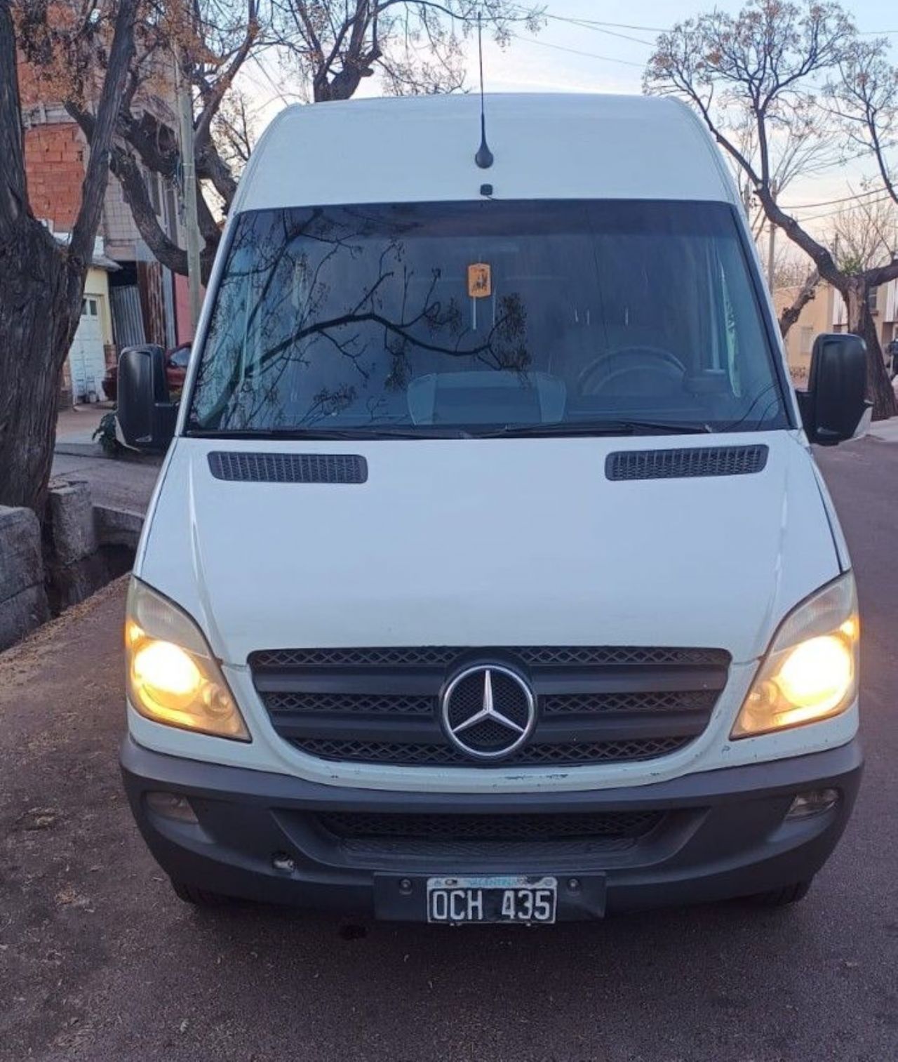 Mercedes Benz Sprinter Usada en Mendoza, deRuedas