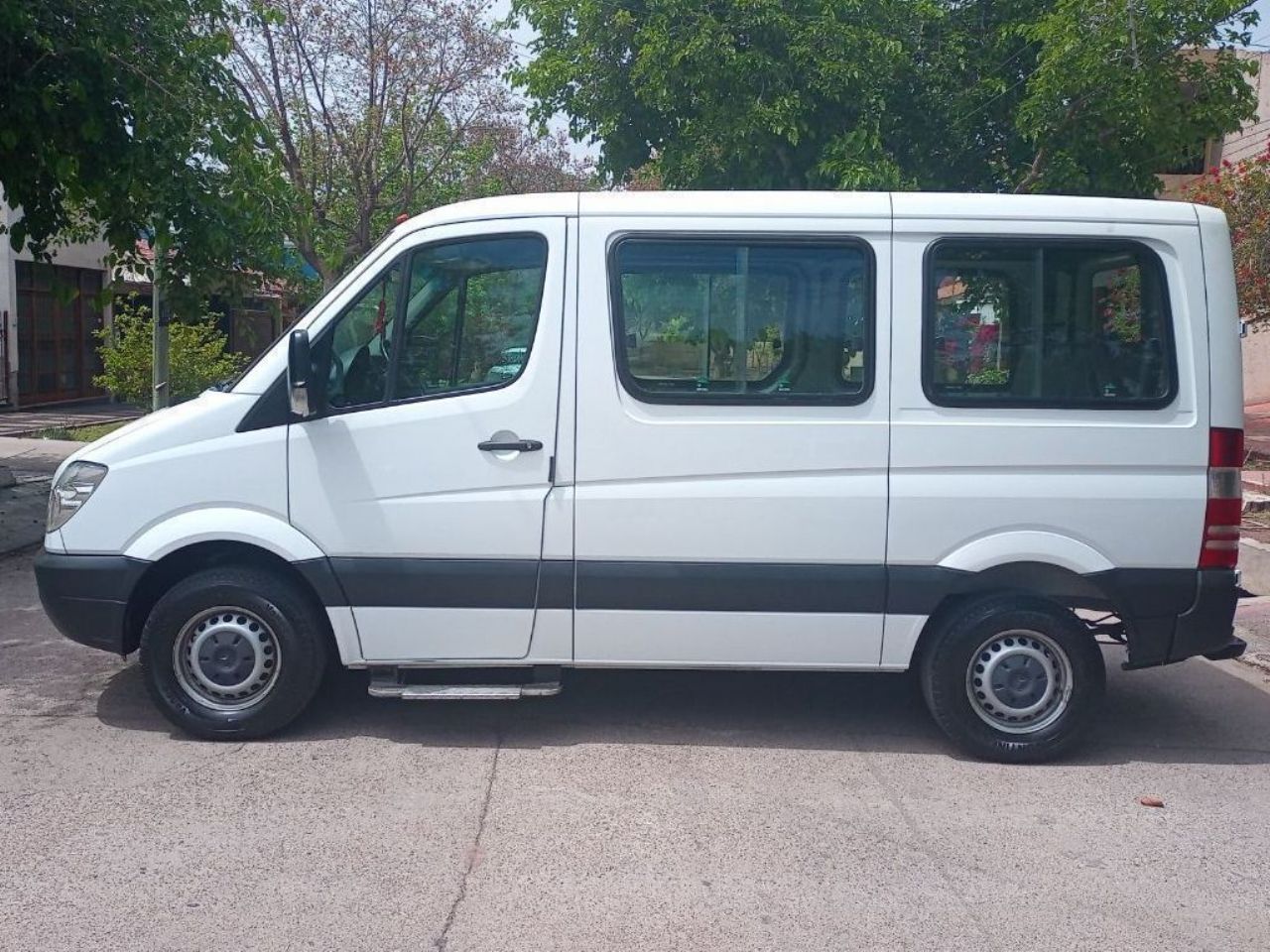 Mercedes Benz Sprinter Usada en Mendoza, deRuedas
