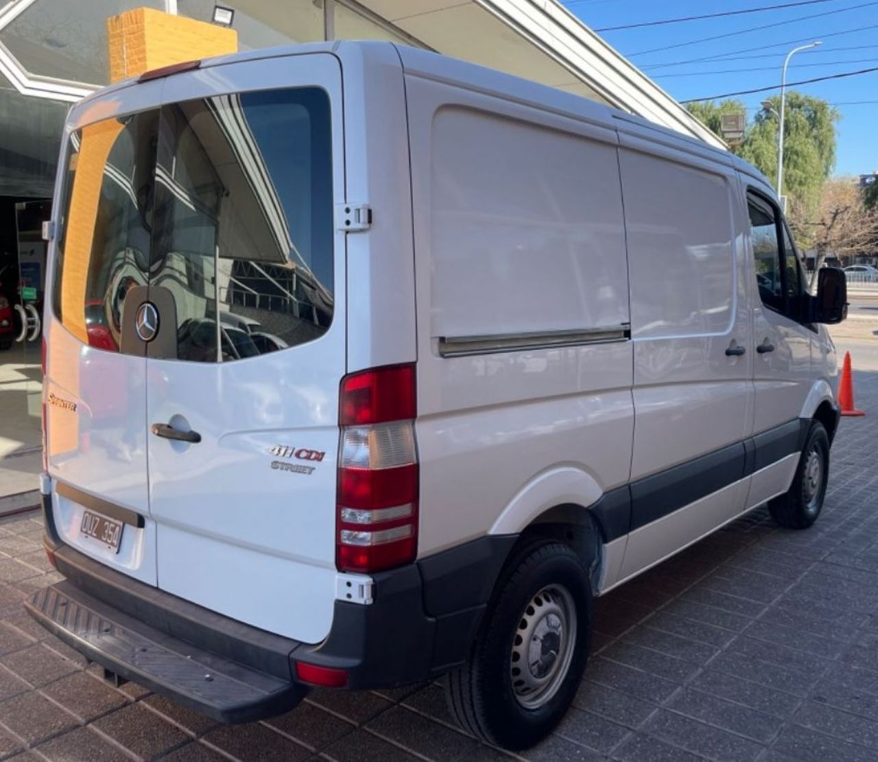 Mercedes Benz Sprinter Usada en Mendoza, deRuedas
