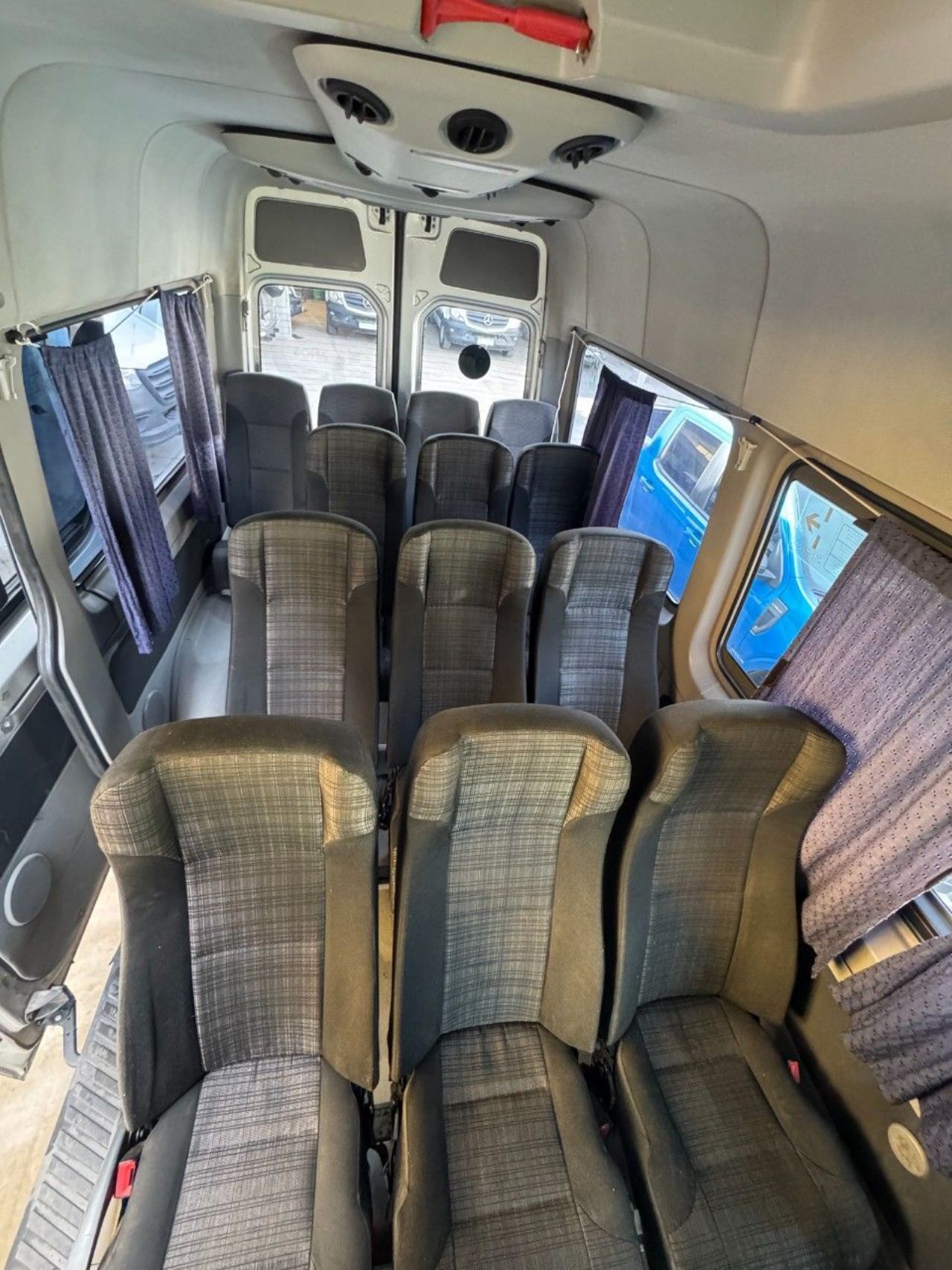 Mercedes Benz Sprinter Usada en Mendoza, deRuedas