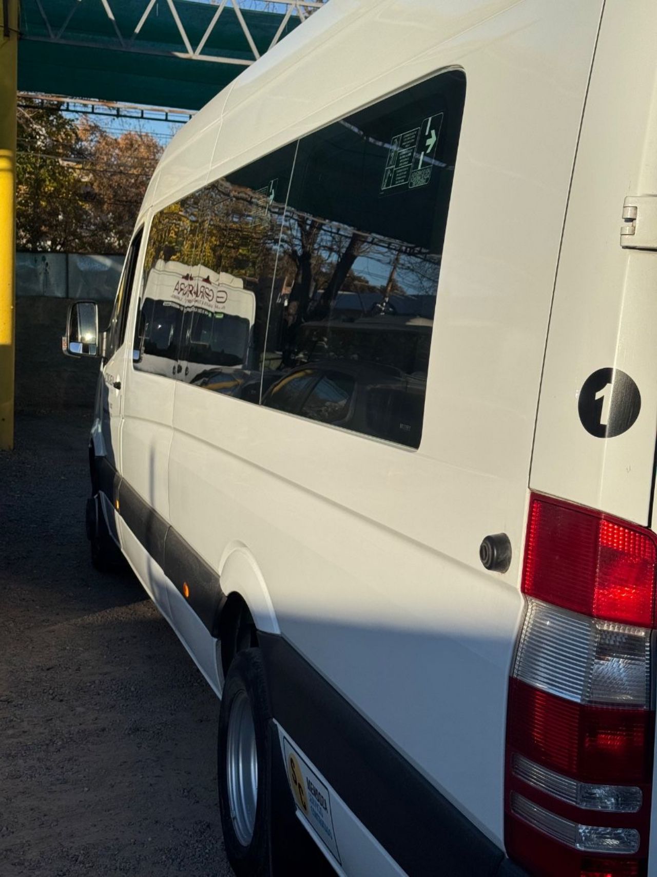 Mercedes Benz Sprinter Usada en Mendoza, deRuedas