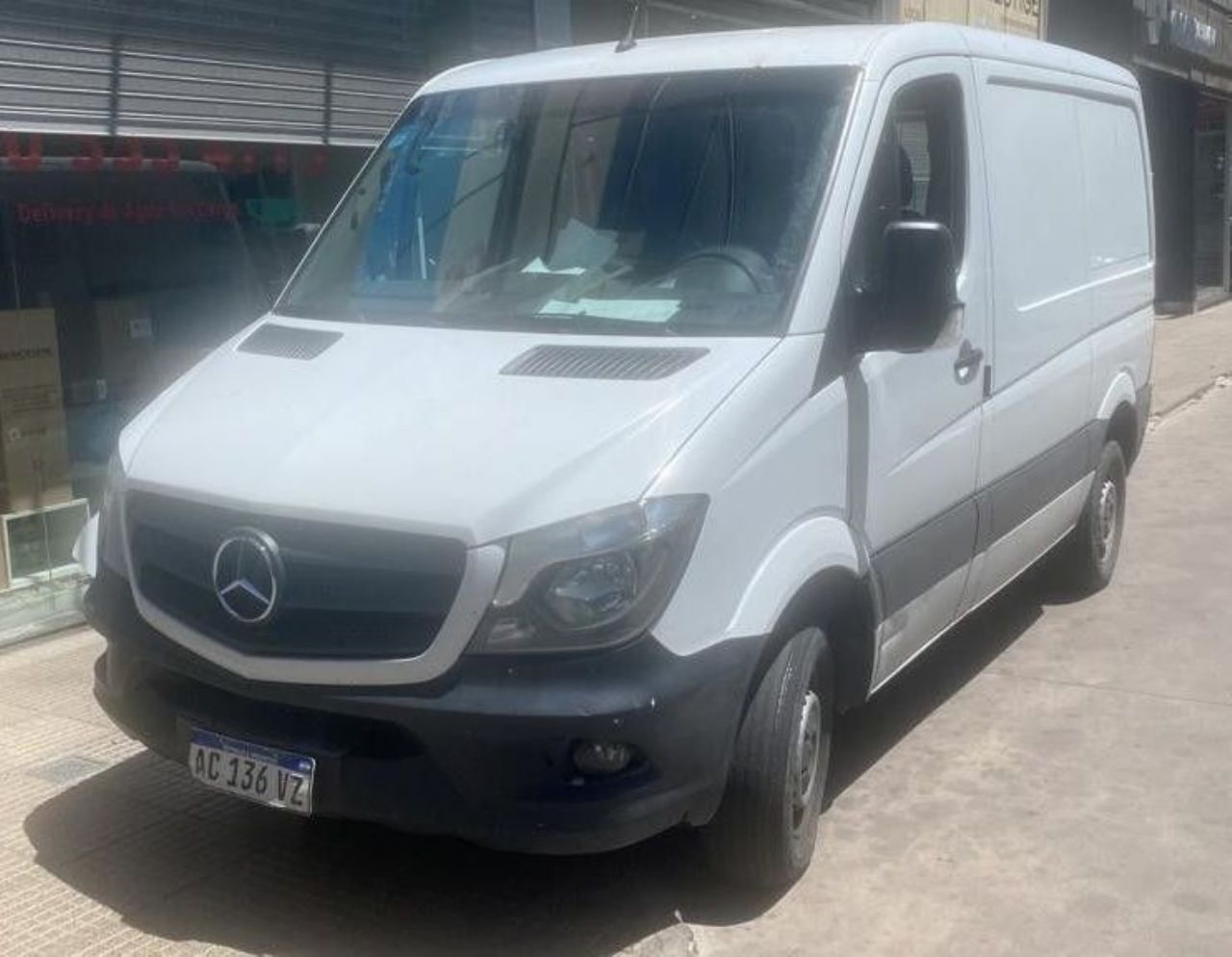 Mercedes Benz Sprinter Usada en Mendoza, deRuedas