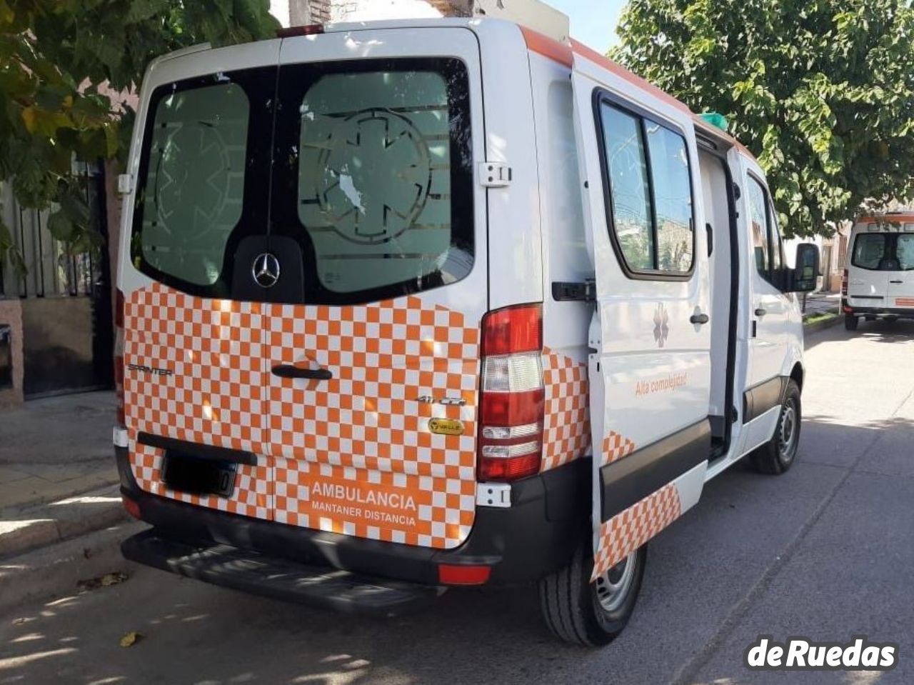 Mercedes Benz Sprinter Usada en Mendoza, deRuedas