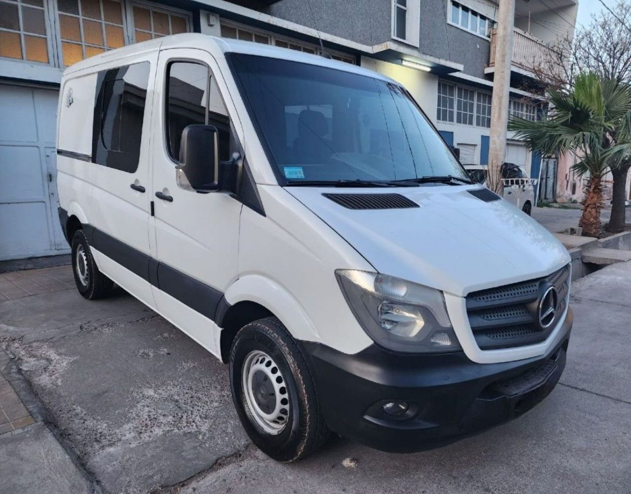 Mercedes Benz Sprinter Usada en Mendoza, deRuedas