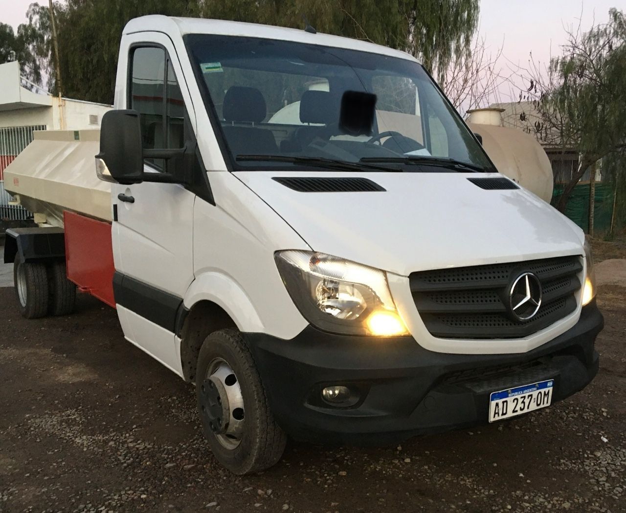 Mercedes Benz Sprinter Usada en Mendoza, deRuedas