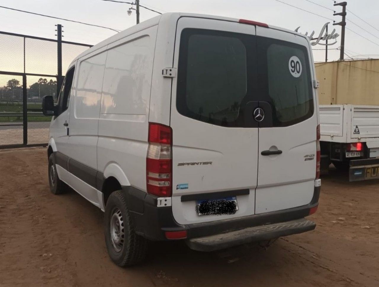 Mercedes Benz Sprinter Usada en Buenos Aires, deRuedas