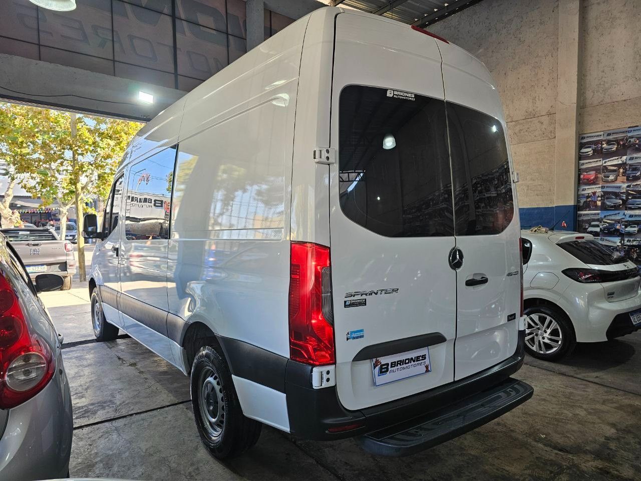 Mercedes Benz Sprinter Usada en Mendoza, deRuedas