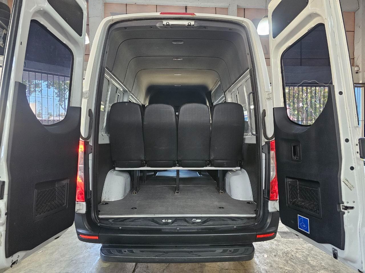 Mercedes Benz Sprinter Usada en Mendoza, deRuedas