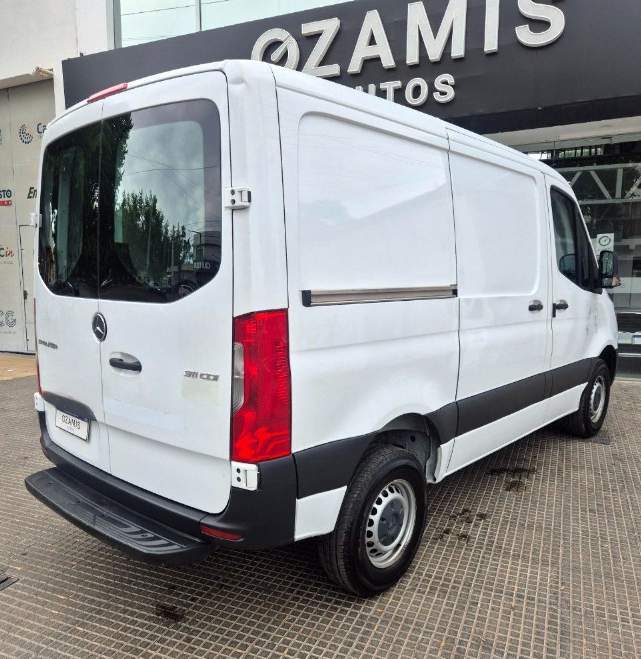 Mercedes Benz Sprinter Usada Financiado en Mendoza, deRuedas