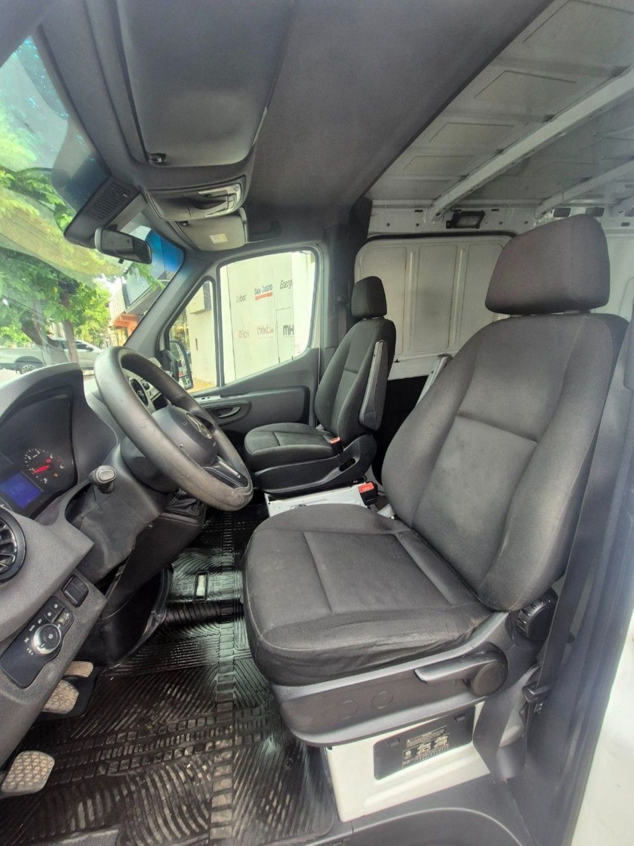 Mercedes Benz Sprinter Usada Financiado en Mendoza, deRuedas