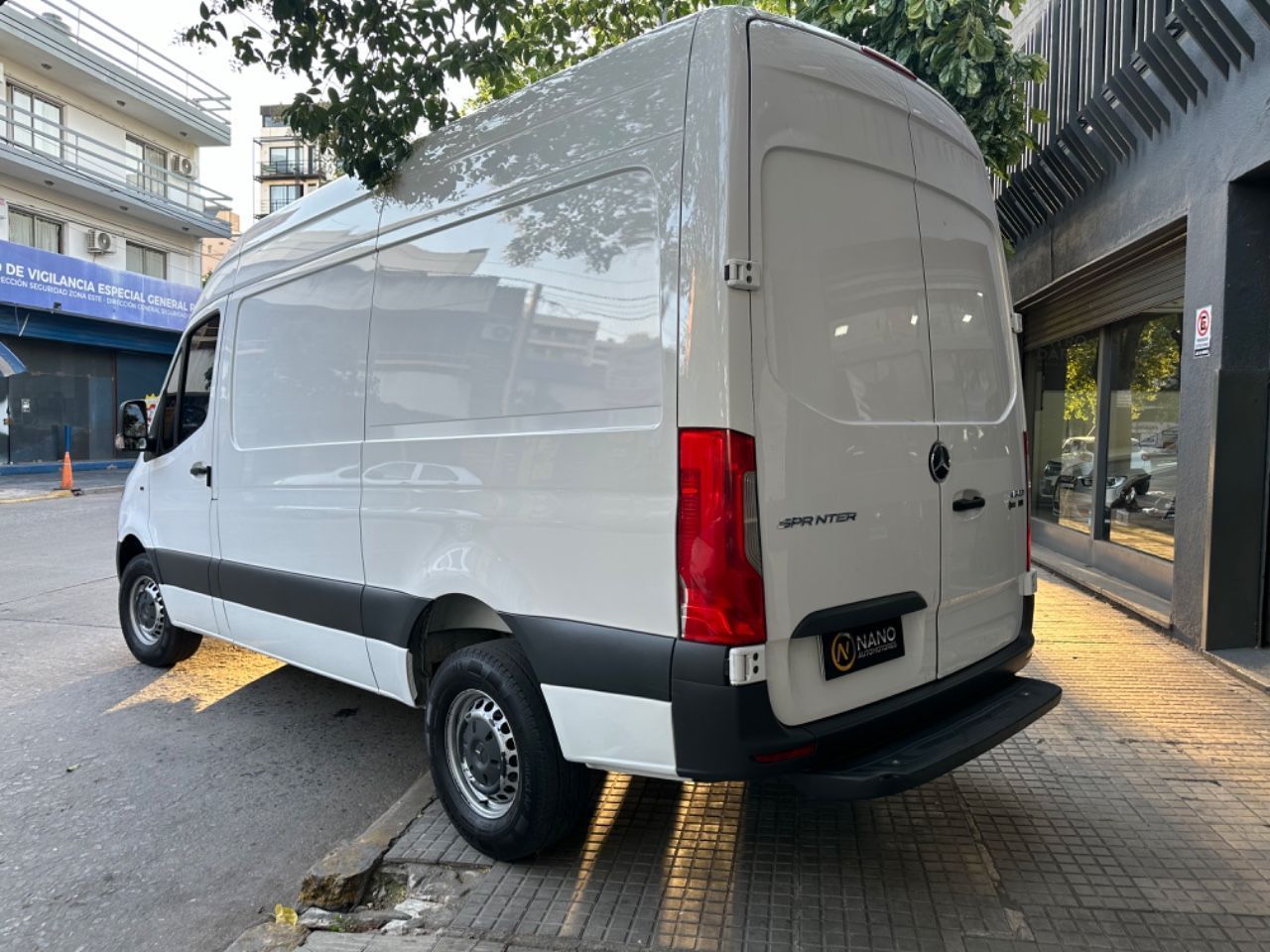 Mercedes Benz Sprinter Usada en Córdoba, deRuedas