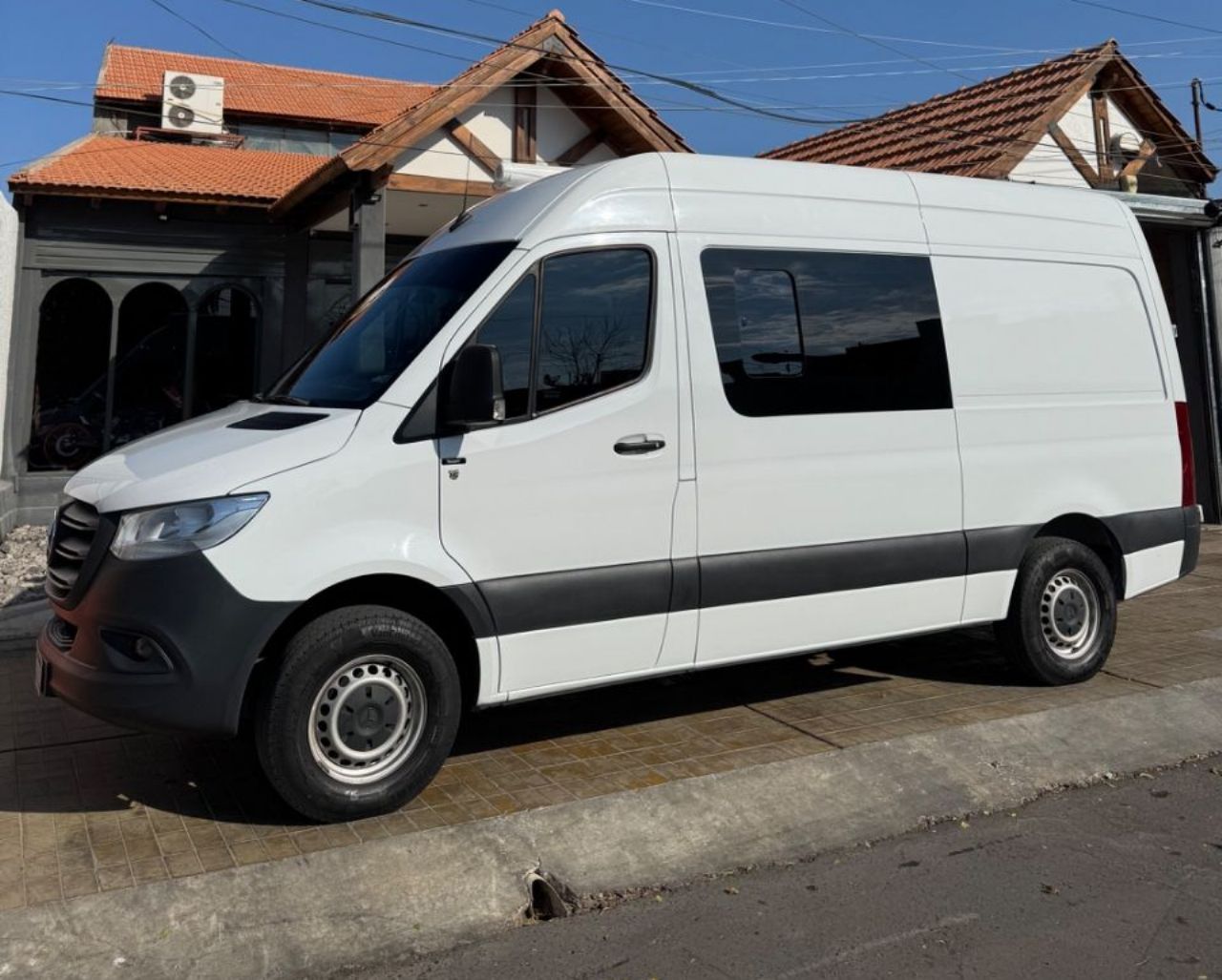 Mercedes Benz Sprinter Usada Financiado en San Juan, deRuedas