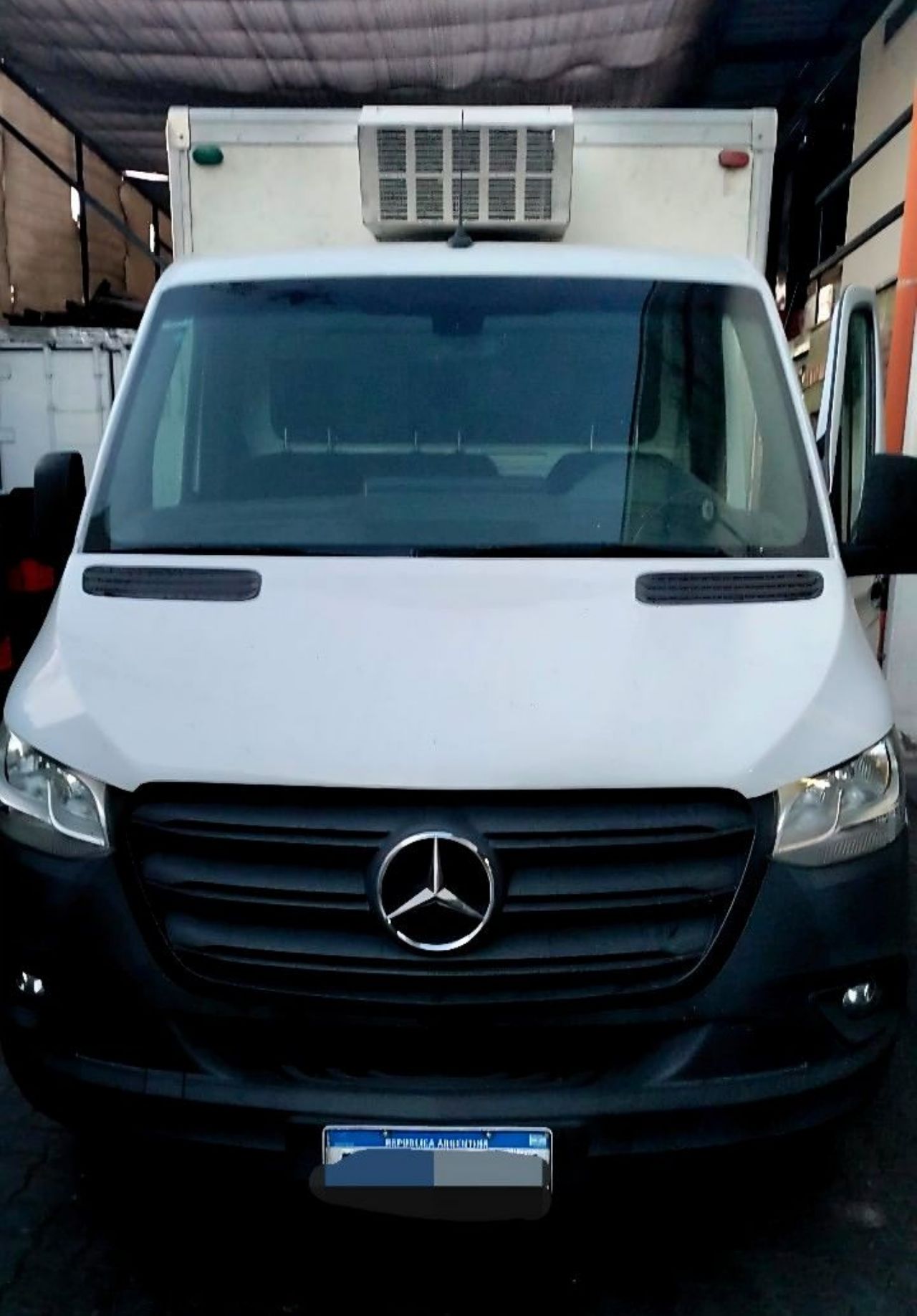Mercedes Benz Sprinter Usada en Mendoza, deRuedas