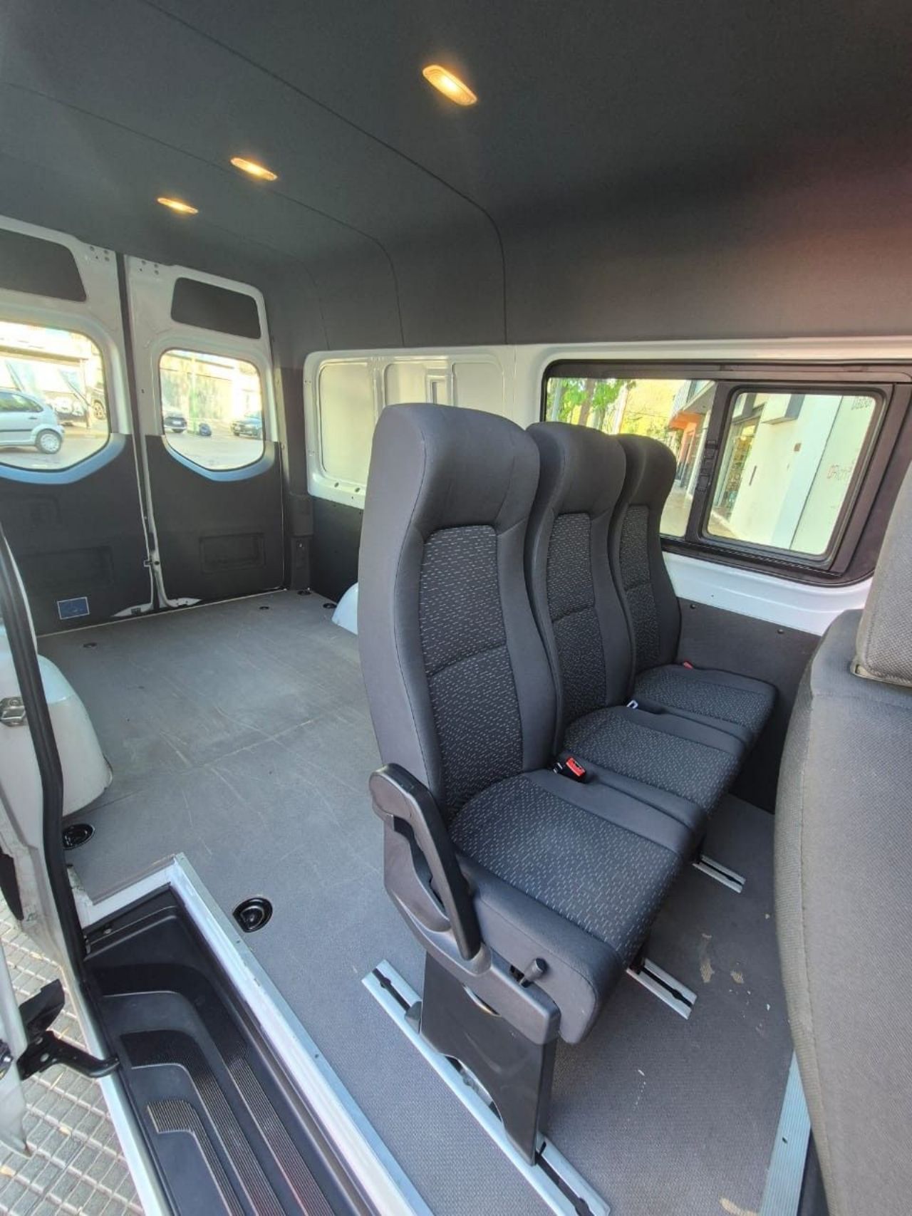 Mercedes Benz Sprinter Usada Financiado en Mendoza, deRuedas