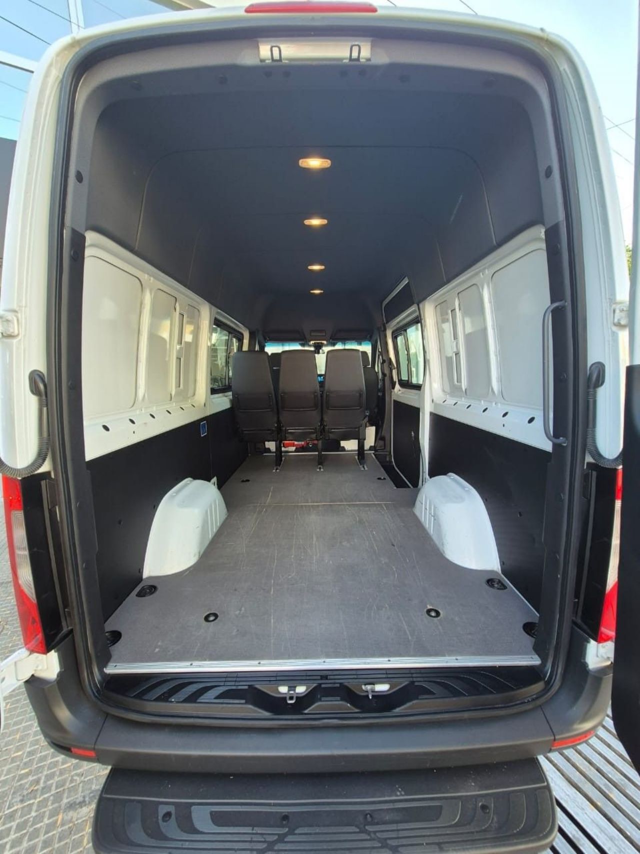 Mercedes Benz Sprinter Usada Financiado en Mendoza, deRuedas