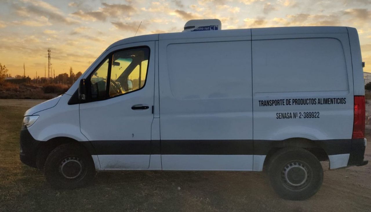 Mercedes Benz Sprinter Usada en Mendoza, deRuedas