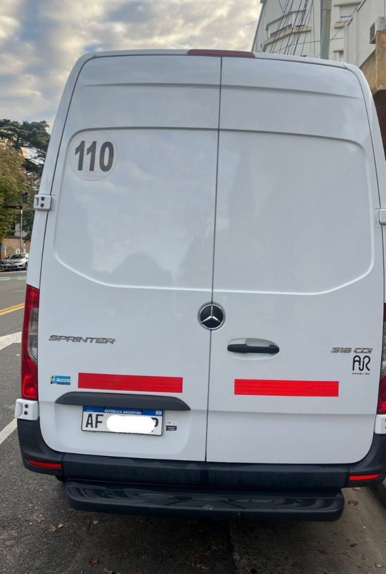 Mercedes Benz Sprinter Usada en Buenos Aires, deRuedas