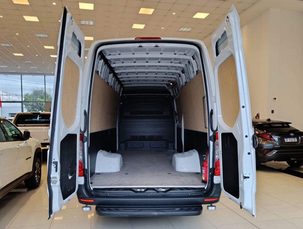 Mercedes Benz Sprinter Usada Financiado en Córdoba, deRuedas