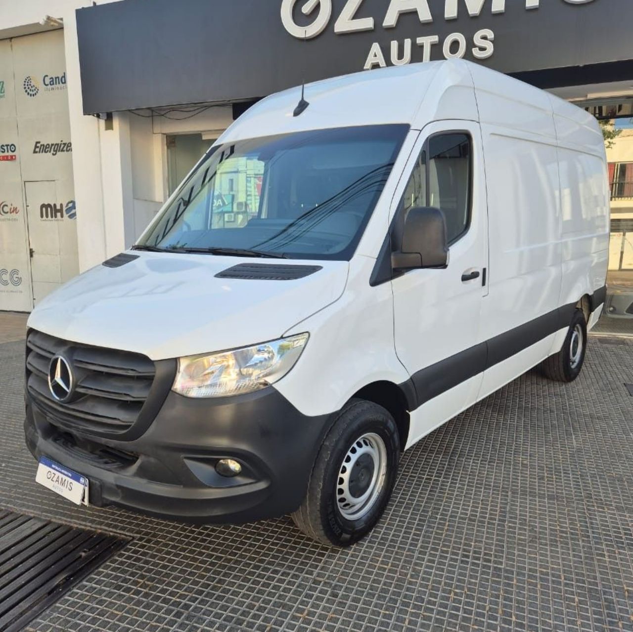 Mercedes Benz Sprinter Usada Financiado en Mendoza, deRuedas