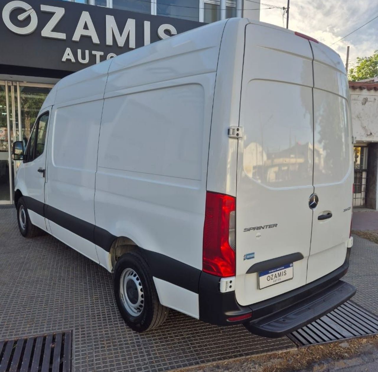 Mercedes Benz Sprinter Usada Financiado en Mendoza, deRuedas