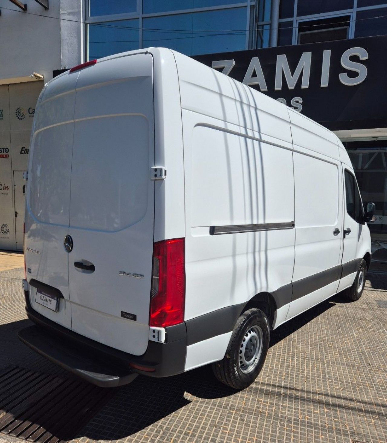 Mercedes Benz Sprinter Usada Financiado en Mendoza, deRuedas