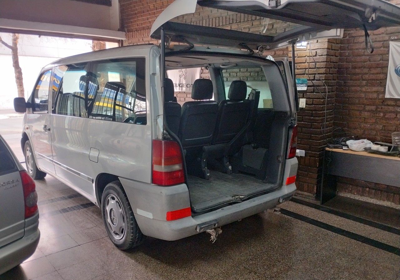Mercedes Benz Vito Usada en Mendoza, deRuedas