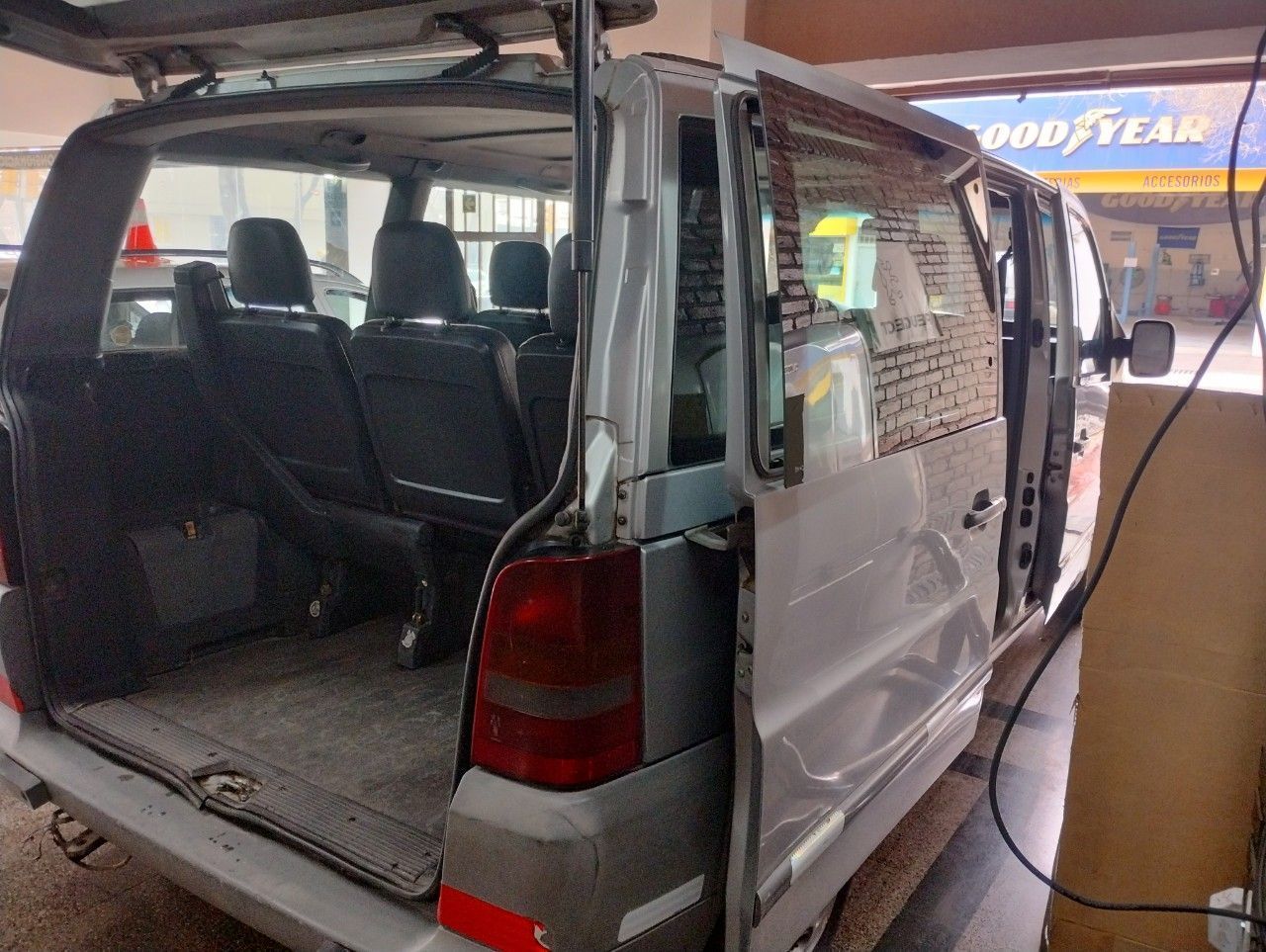 Mercedes Benz Vito Usada en Mendoza, deRuedas