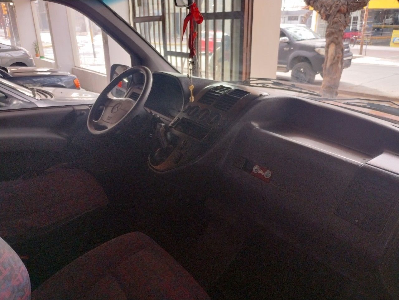 Mercedes Benz Vito Usada en Mendoza, deRuedas