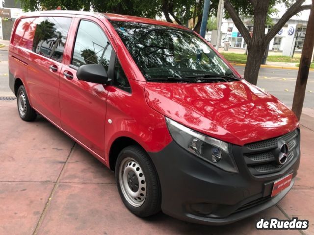 Mercedes Benz Vito Usada en Mendoza, deRuedas