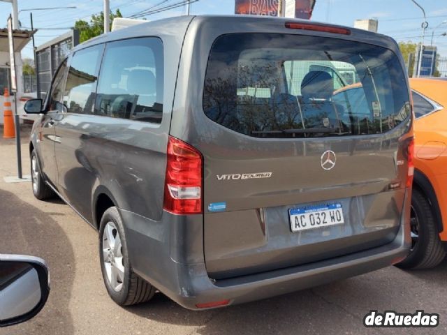 Mercedes Benz Vito Usada en Mendoza, deRuedas